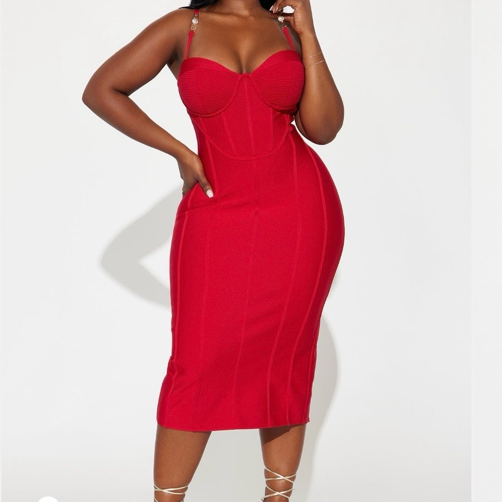 Fashion Nova Striking Red Midi Dress